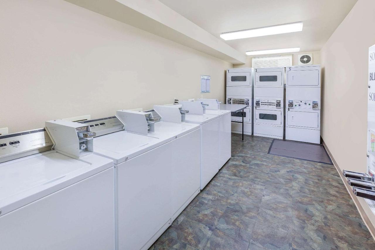 Woodspring Suites Ankeny Des Moines 외부 사진