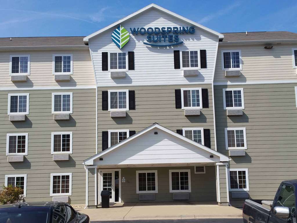 Woodspring Suites Ankeny Des Moines 외부 사진